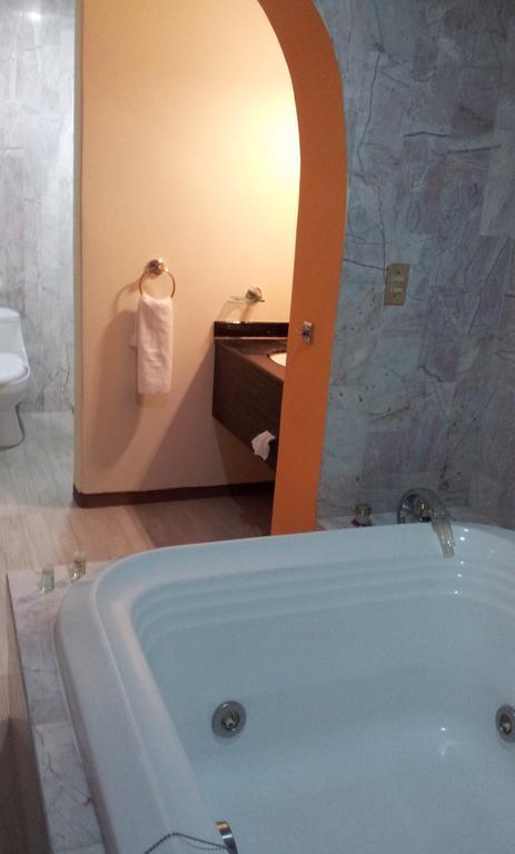 Hotel Real Del Sol Cuernavaca Exterior photo