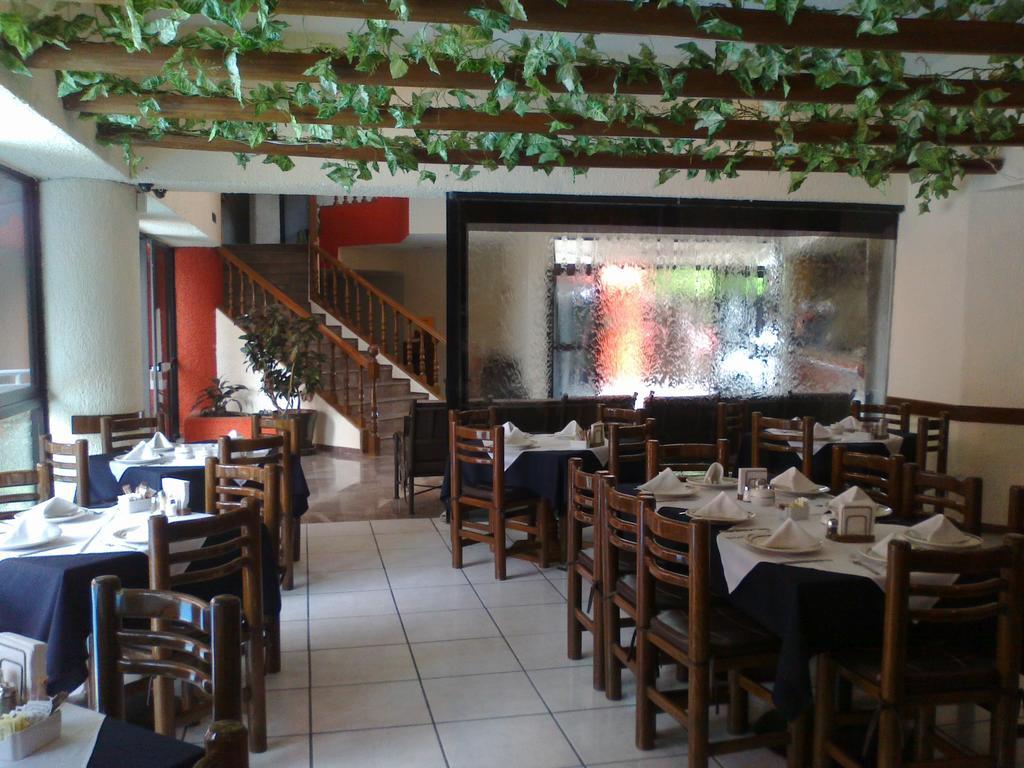Hotel Real Del Sol Cuernavaca Exterior photo